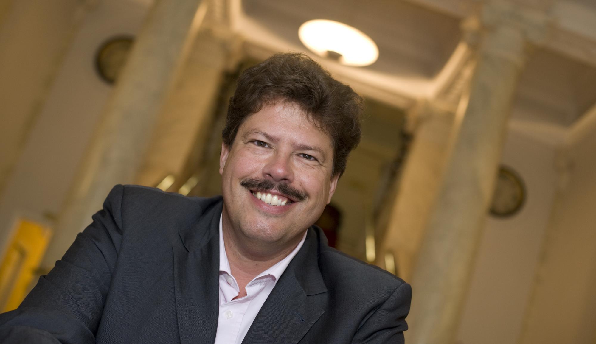prof. dr. mr. E.J.W. Heithuis RB