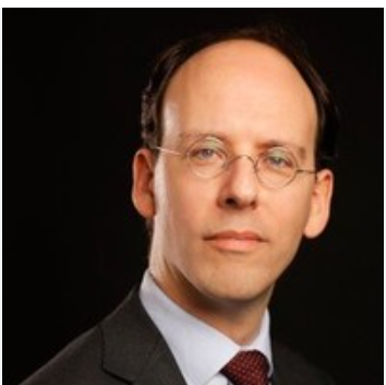 mr. drs. J.F. Garvelink